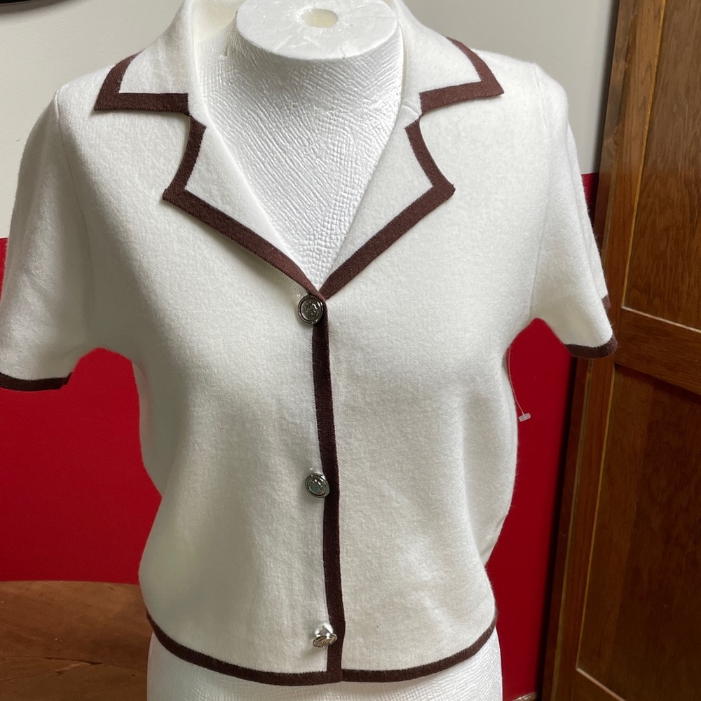 Fate White Short Sleeve Knit Cardigan with Brown Trim